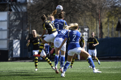 AIK - Norrköping.  2-3  (Dam)