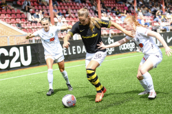 AIK - Växjö.  2-1