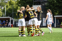 AIK - Växjö.  2-1