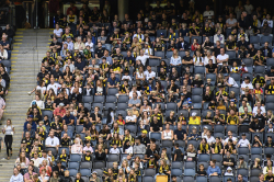 Publikbilder. AIK-Mjällby