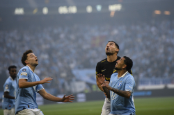 AIK - Malmö.  0-0