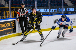 AIK - Karlsskoga.  5-1