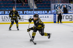 AIK - Karlsskoga.  5-1