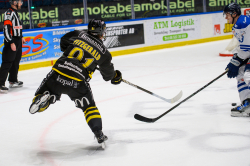 AIK - Karlsskoga.  5-1