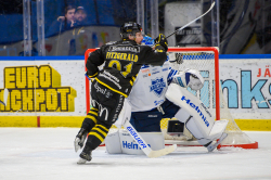 AIK - Karlsskoga.  5-1