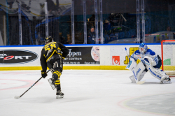 AIK - Karlsskoga.  5-1