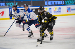 AIK - Karlsskoga.  5-1