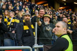 Publikbilder. AIK-Mjällby