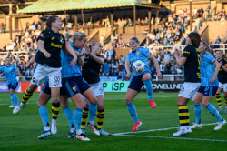 Dif - AIK.  4-0